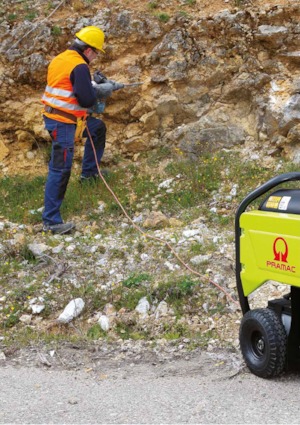 Benzines generátorok PRAMAC Lifter E 8000