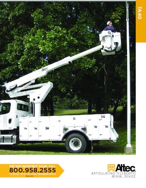 Tehergépkocsira szerelt csuklógémes munkaállványok Altec TA40