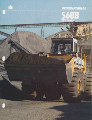 Gumikerekes homlokrakodók International Harvester 560B