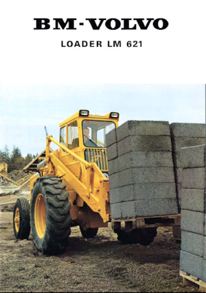 Gumikerekes homlokrakodók Volvo LM621