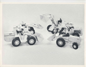 Gumikerekes homlokrakodók Massey Ferguson MF 356