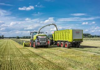 2WD silózók Claas Jaguar 990
