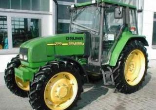 2WD traktorok John Deere 3310 Std
