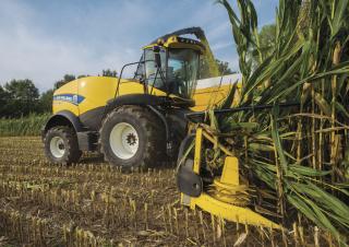 4WD silózók New Holland FR 780