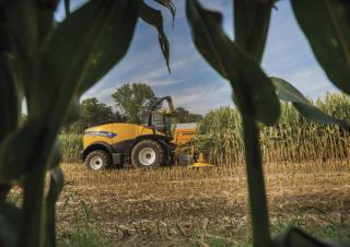 4WD silózók New Holland FR 780