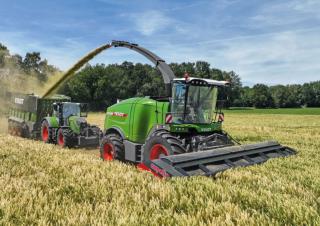 4WD silózók Fendt Katana 850