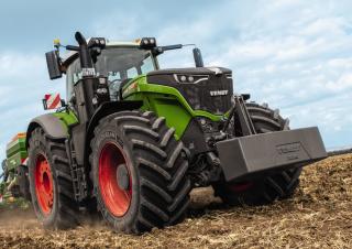 4WD traktorok Fendt 1038 Vario ProfiPlus