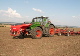 4WD traktorok Fendt 1040 Vario Power+ 
