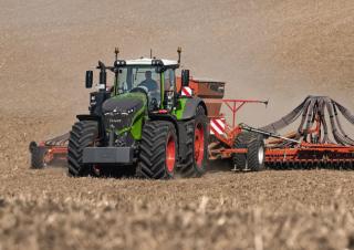 4WD traktorok Fendt 1050 Vario ProfiPlus