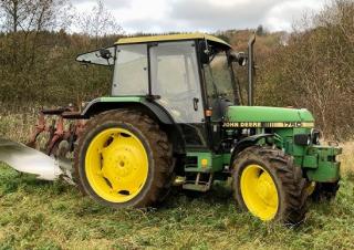 4WD traktorok John Deere 1750