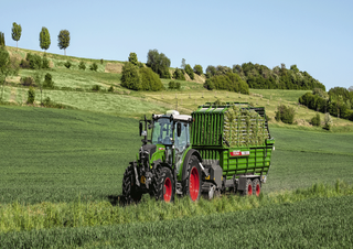 4WD traktorok Fendt 208 S Vario Power