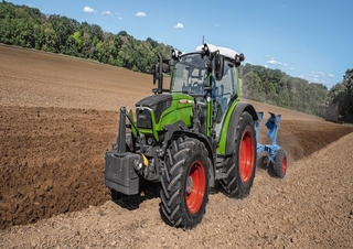 4WD traktorok Fendt 208 S Vario Power