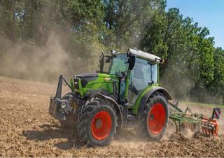 4WD traktorok Fendt 208 S Vario Power