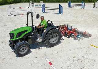 4WD traktorok DEUTZ-FAHR 3060