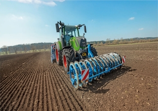 4WD traktorok Fendt 313 Vario Profi+