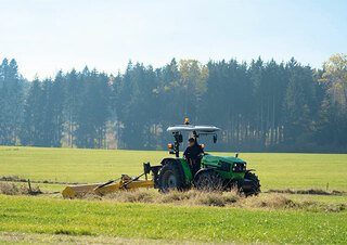 4WD traktorok DEUTZ-FAHR 4050 E