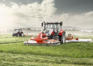 Járművek Kompakt kommunális traktorok Steyr 4125 Profi Profi