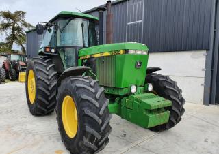 4WD traktorok John Deere 4255