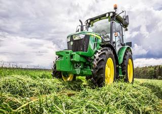 4WD traktorok John Deere 5067E