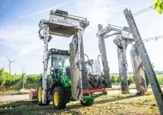 4WD traktorok John Deere 5090GV