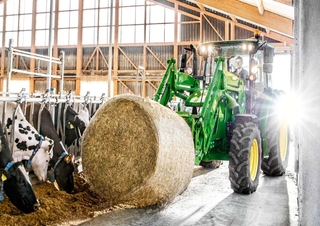 4WD traktorok John Deere 5095M