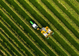 4WD traktorok DEUTZ-FAHR 5105 DS TTV