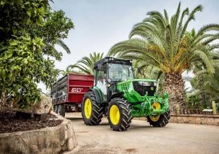 4WD traktorok John Deere 5115GF 