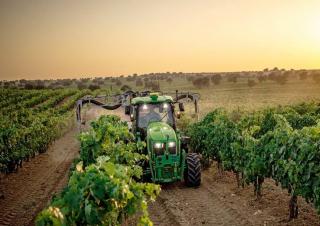 4WD traktorok John Deere 5120ML
