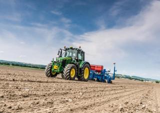 4WD traktorok John Deere 6090M 