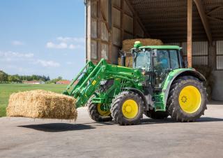 4WD traktorok John Deere 6130 M