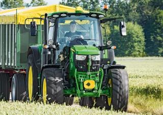 4WD traktorok John Deere 6130M 
