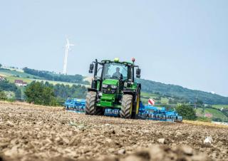 4WD traktorok John Deere 6140M 