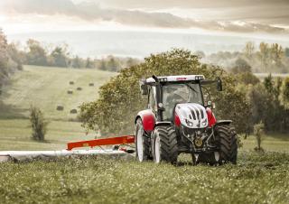 4WD traktorok Steyr 6145 Profi CVT