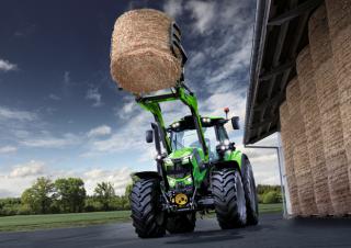 4WD traktorok DEUTZ-FAHR 6155 Agrotron