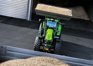 4WD traktorok DEUTZ-FAHR 6155.4 Agrotron RCShift 