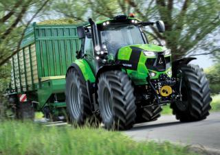 4WD traktorok DEUTZ-FAHR 6215 Agrotron TTV