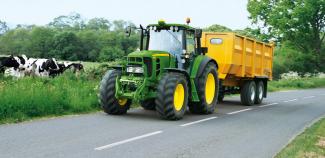 4WD traktorok John Deere 6130