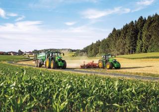4WD traktorok John Deere 6250R
