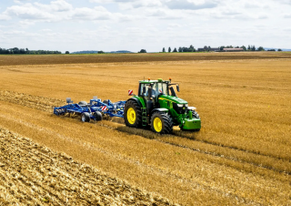4WD traktorok John Deere 6M 230 