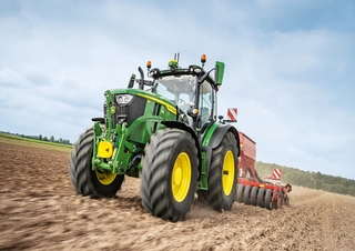 4WD traktorok John Deere 6R 155