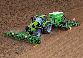 4WD traktorok DEUTZ-FAHR 7230 Agrotron TTV 