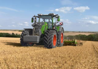4WD traktorok Fendt 829 Vario Profi 