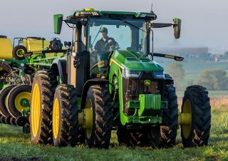 4WD traktorok John Deere 8R 340 