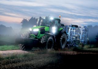 4WD traktorok DEUTZ-FAHR 9290 Agrotron TTV