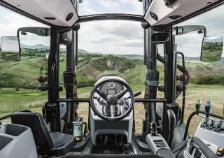 4WD traktorok Valtra A 83 HiTech