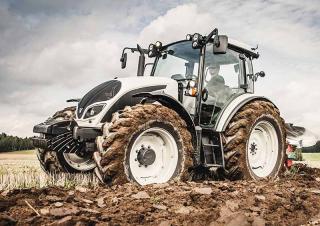 4WD traktorok Valtra A 83 HiTech
