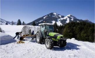 4WD traktorok DEUTZ-FAHR Agroplus 320 GS DT