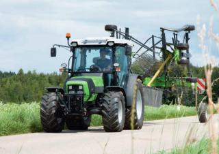 4WD traktorok DEUTZ-FAHR Agroplus 310 GS DT