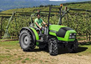 4WD traktorok DEUTZ-FAHR Agroplus F 75 Keyline