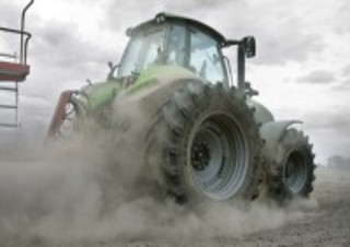 4WD traktorok DEUTZ-FAHR Agrotron 7230 TTV
